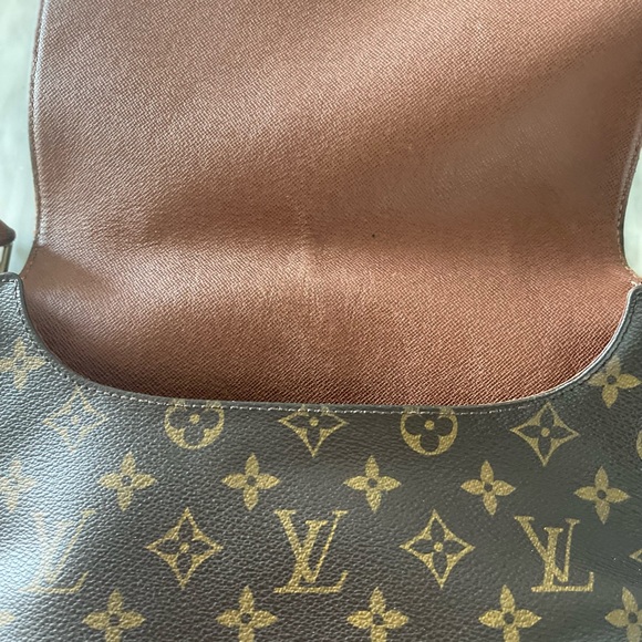 Louis Vuitton monogram musette crossbody bag. Vintage. - Picture 3 of 11